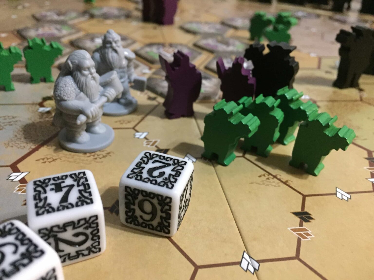 The Dwarves (Die Zwerge) Review